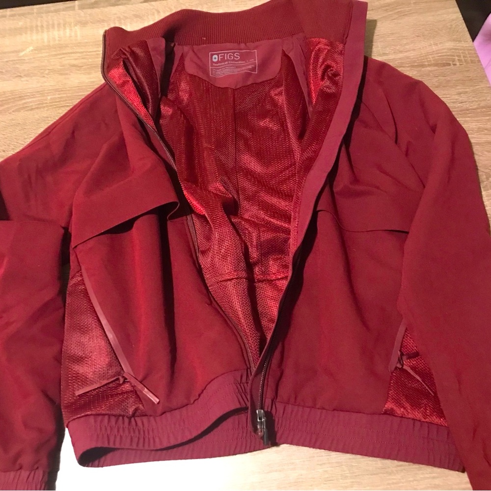 Figs scrub jacket XS
